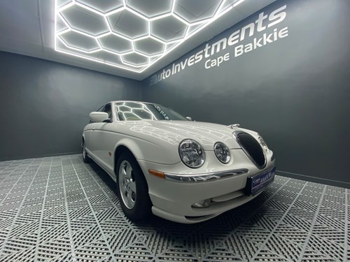 Jaguar S-Type 4.0 V8 Auto