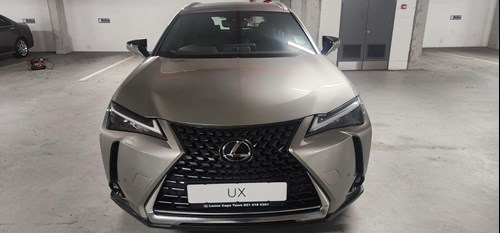 Lexus UX 250h SE