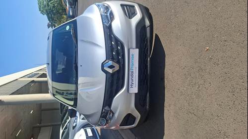 Renault Triber 1.0 Life