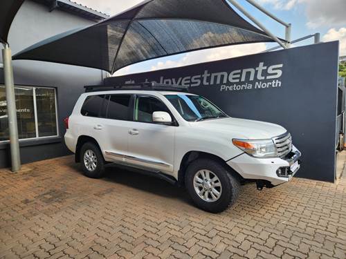 Toyota Land Cruiser 200 VX V8 4.5D Twin Turbo Auto