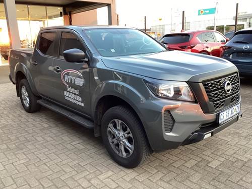 Nissan Navara 2.5 DDTi SE Plus Double Cab Auto