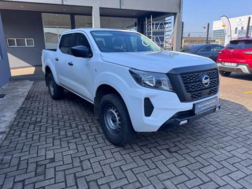 Nissan Navara 2.5 DDTi SE Double Cab