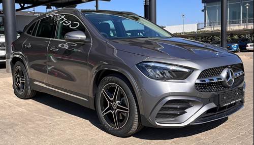 Mercedes Benz GLA200d Auto