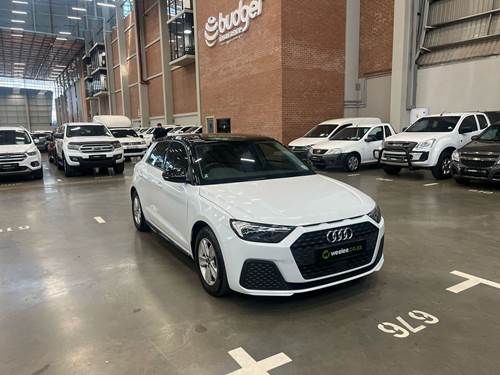 Audi A1 Sportback 1.0 T FSI S-tronic (30 TFSI)