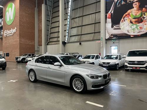 BMW 320i (F30) Luxury Line Steptronic