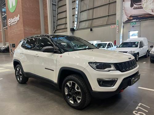 Jeep Compass 2.4 Trailhawk Auto