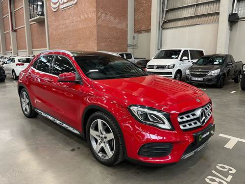 Mercedes Benz GLA 200 Auto