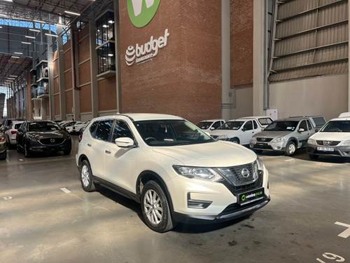 Nissan X-Trail VII 2.0 Visia 4x2