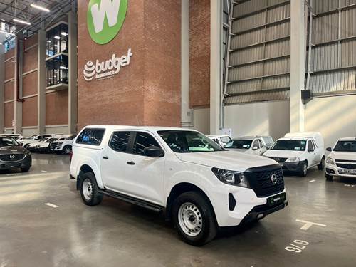 Nissan Navara 2.5 DDTi SE Double Cab