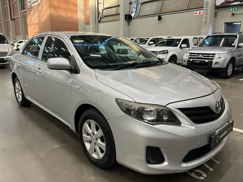 Toyota Corolla 1.6 Quest Plus