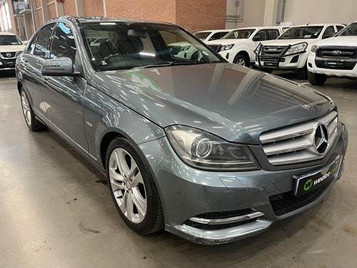 Mercedes Benz C 200 Blue Efficiency Classic 7G-Tronic