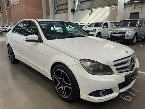 Mercedes Benz C 200 Blue Efficiency Avantgarde 7G-Tronic