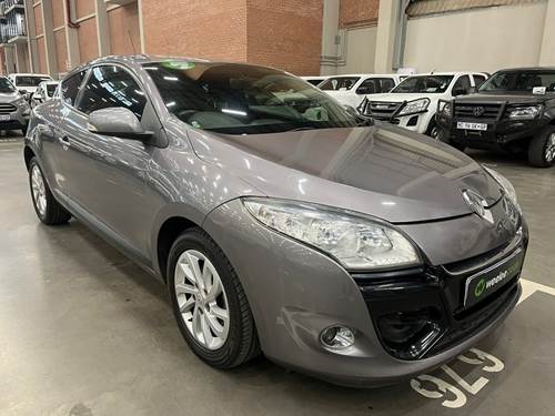 Renault Megane III 1.6 Expression Coupe