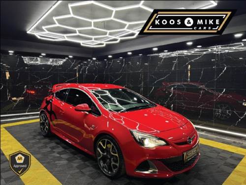 Opel Astra 2.0 T OPC (206 kW) 3 Door