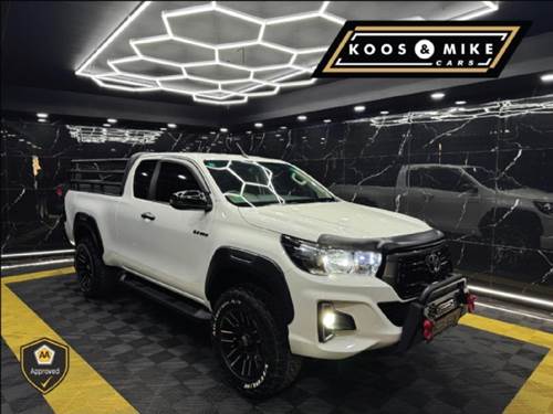 Toyota Hilux 2.4 GD-6 RB SRX Extra Cab Auto