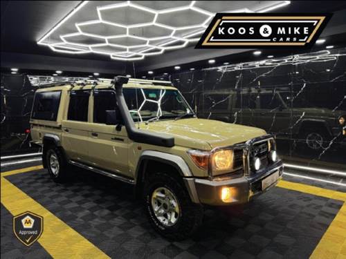 Toyota Land Cruiser 79 4.0 Pick Up Double Cab