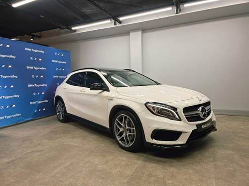 Mercedes Benz GLA 45 AMG 4Matic