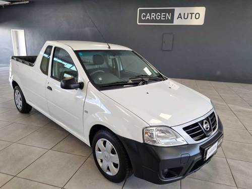Nissan NP200 1.6i Pack