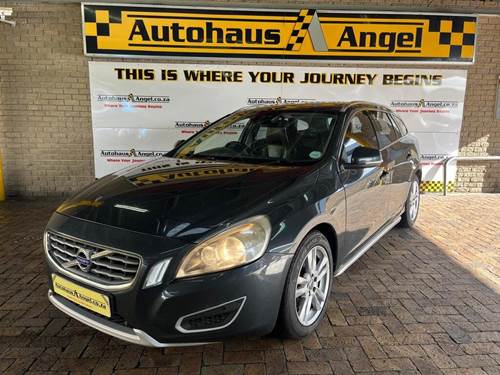 Volvo V60 D5 Excel Geartronic