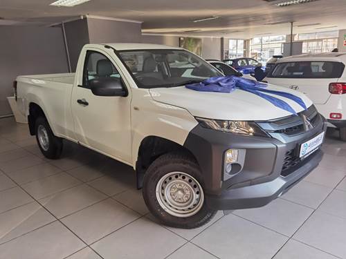 Mitsubishi Triton 2.4Di-GL 