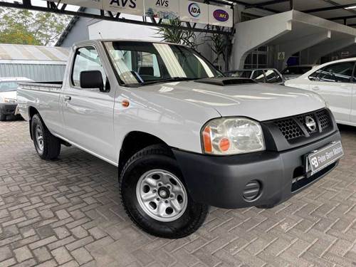 Nissan Hardbody NP300 2.5 TDi LWB Hi-Rider