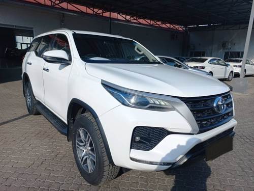 Toyota Fortuner 2.4 V GD-6 4x4 Auto