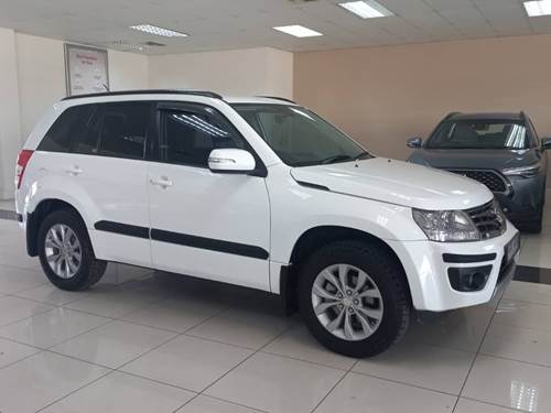 Suzuki Grand Vitara 2.4 Dune