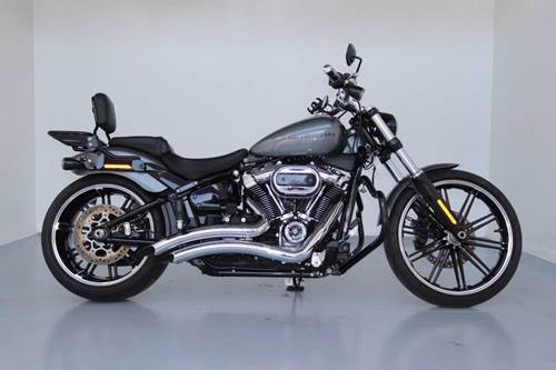 Harley-Davidson Softail Breakout 114