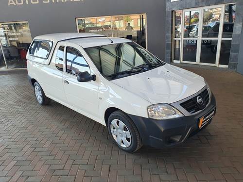 Nissan NP200 1.6i Pack