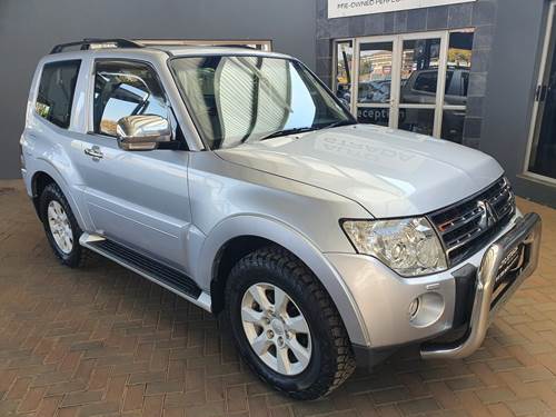 Mitsubishi Pajero 3.2 Di-Dc (121 kW) GLS SWB Auto