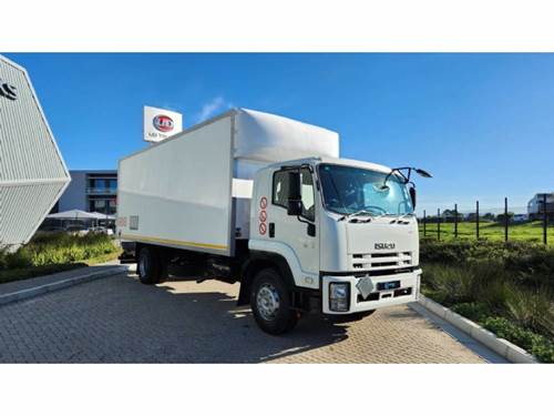 Isuzu FTR 850 - Auto / Manual Transmission