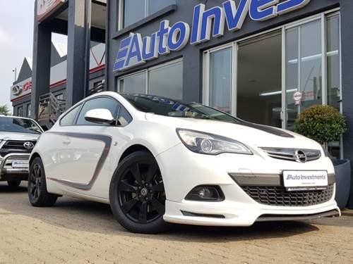 Opel Astra GTC 1.4 T Enjoy 3 Door