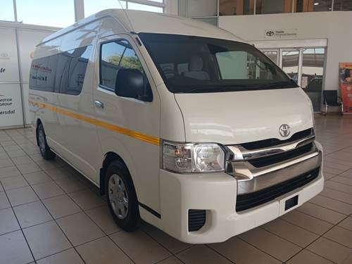 Toyota Quantum HIACE 2.5 D-4D 14 Seat