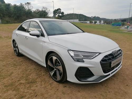 Audi A3 (35 TFSi) S-Line Tiptronic