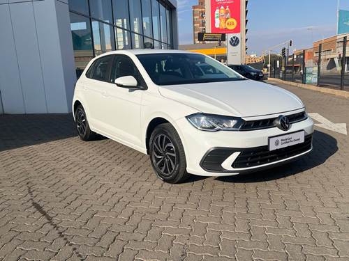 Volkswagen (VW) Polo Hatch 1.0 TSI (70 kW)