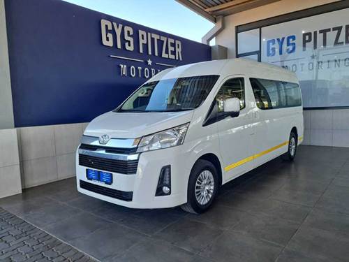 Toyota Quantum 2.8 GL 14 Seater