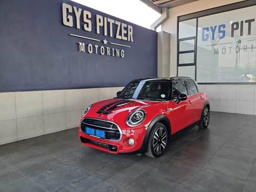 MINI Cooper S Mark V (141 kW) (XU922) Steptronic 5 Doors