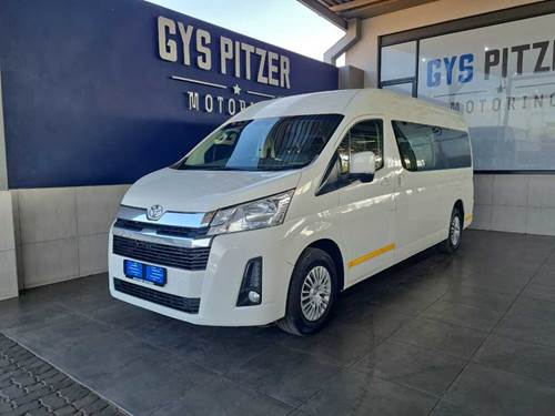 Toyota Quantum 2.8 GL 14 Seater