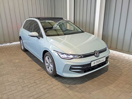 Volkswagen (VW) Golf 8 1.4 TSi Life + Tiptronic (110kW)