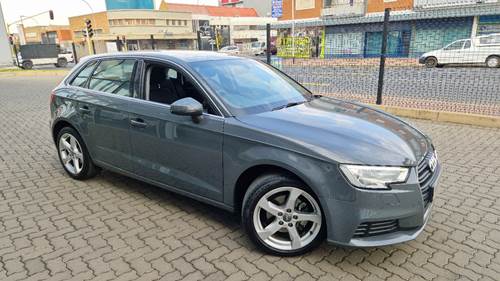Audi A3 Sportback 1.0 T FSi 
