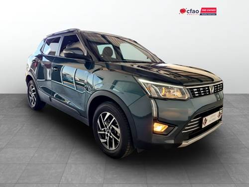 Mahindra XUV 300 1.2T (W8)