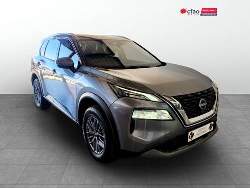 Nissan X-Trail VIII 2.5 Visia CVT
