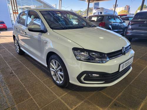Volkswagen (VW) Polo Vivo 1.6 Hatch Style