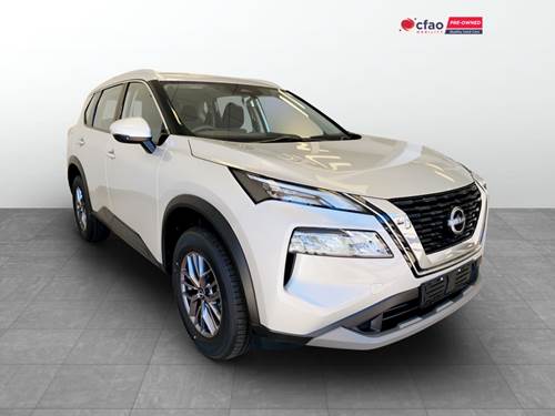 Nissan X-Trail VIII 2.5 Visia CVT