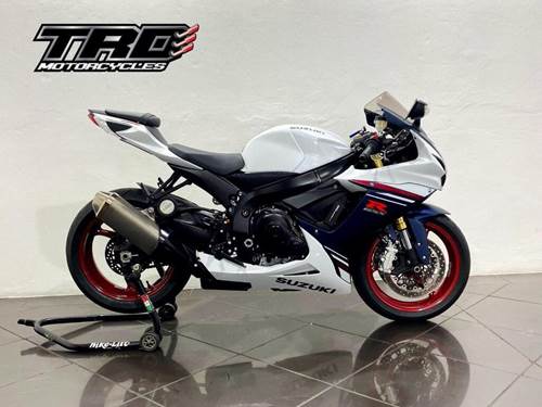 Suzuki GSX-R 750