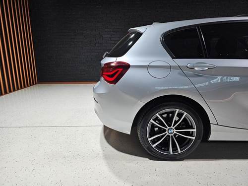 BMW 118i (F20) 5 Door Sport Line Shadow Edition Steptronic