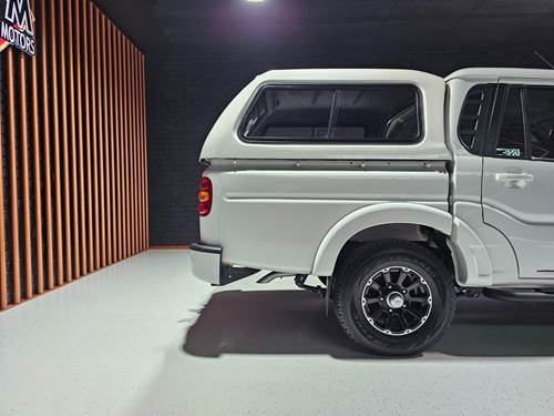 Mahindra Scorpio Pik-Up 2.2 mHawk S6 Karoo Double Cab Auto