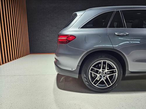 Mercedes Benz GLC 220d AMG