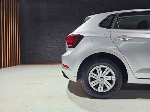 Volkswagen (VW) Polo Hatch 1.0 TSI (70 kW)