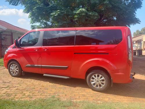 Ford Tourneo 2.2 TDCi Custom Trend LWB (92 kW)